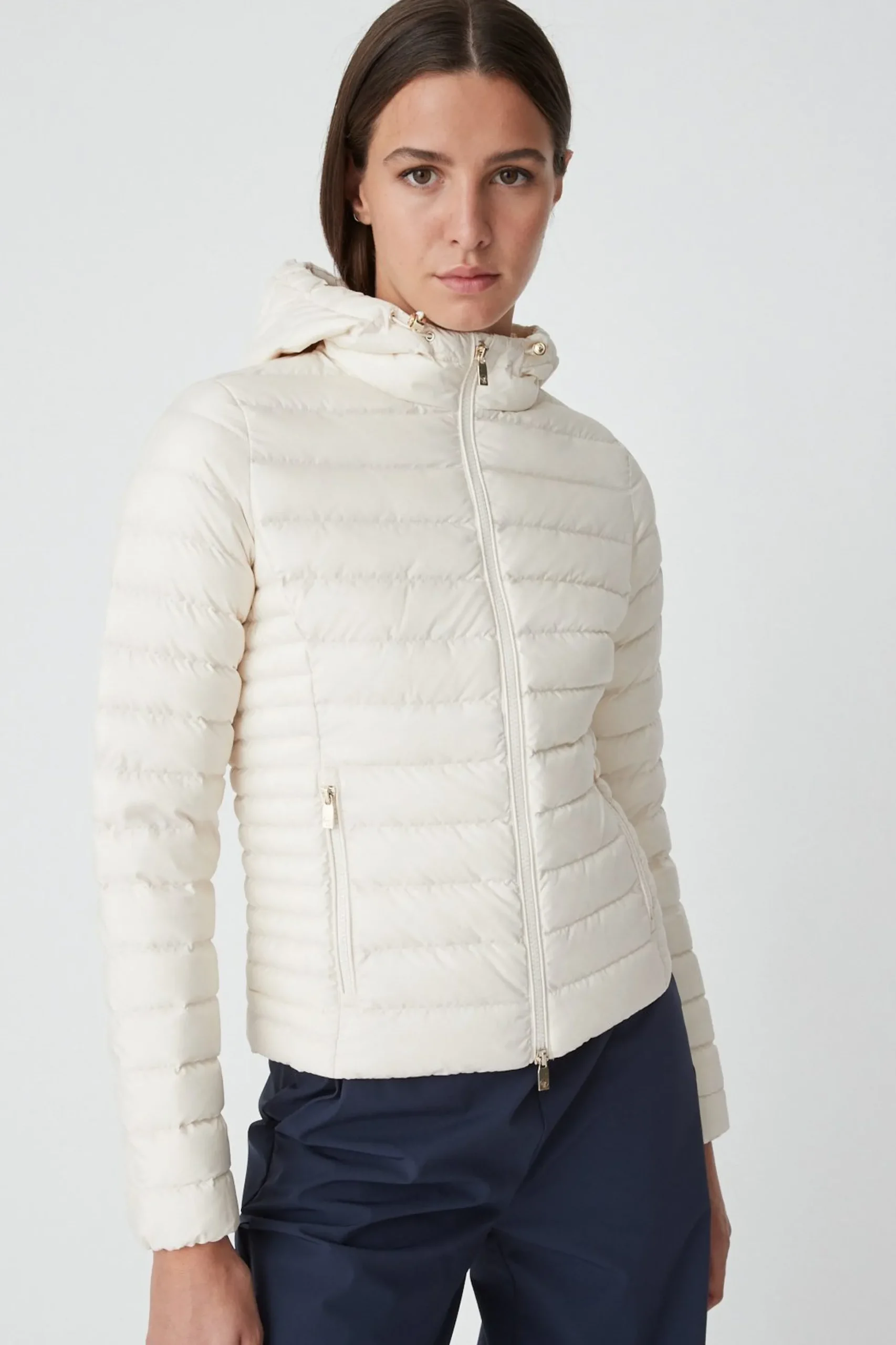 Aghata-Piumino Bianco Semi Opaco